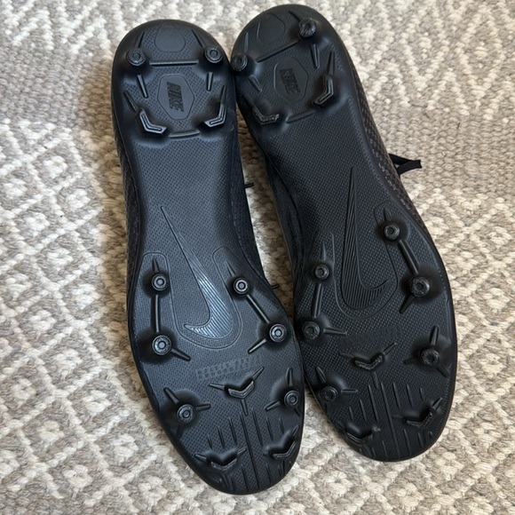 Nike Mens Mercurial Vapor 13 Club FG/MG AT7968-010 Football/Soccer Cleat size 13 - Picture 3 of 4